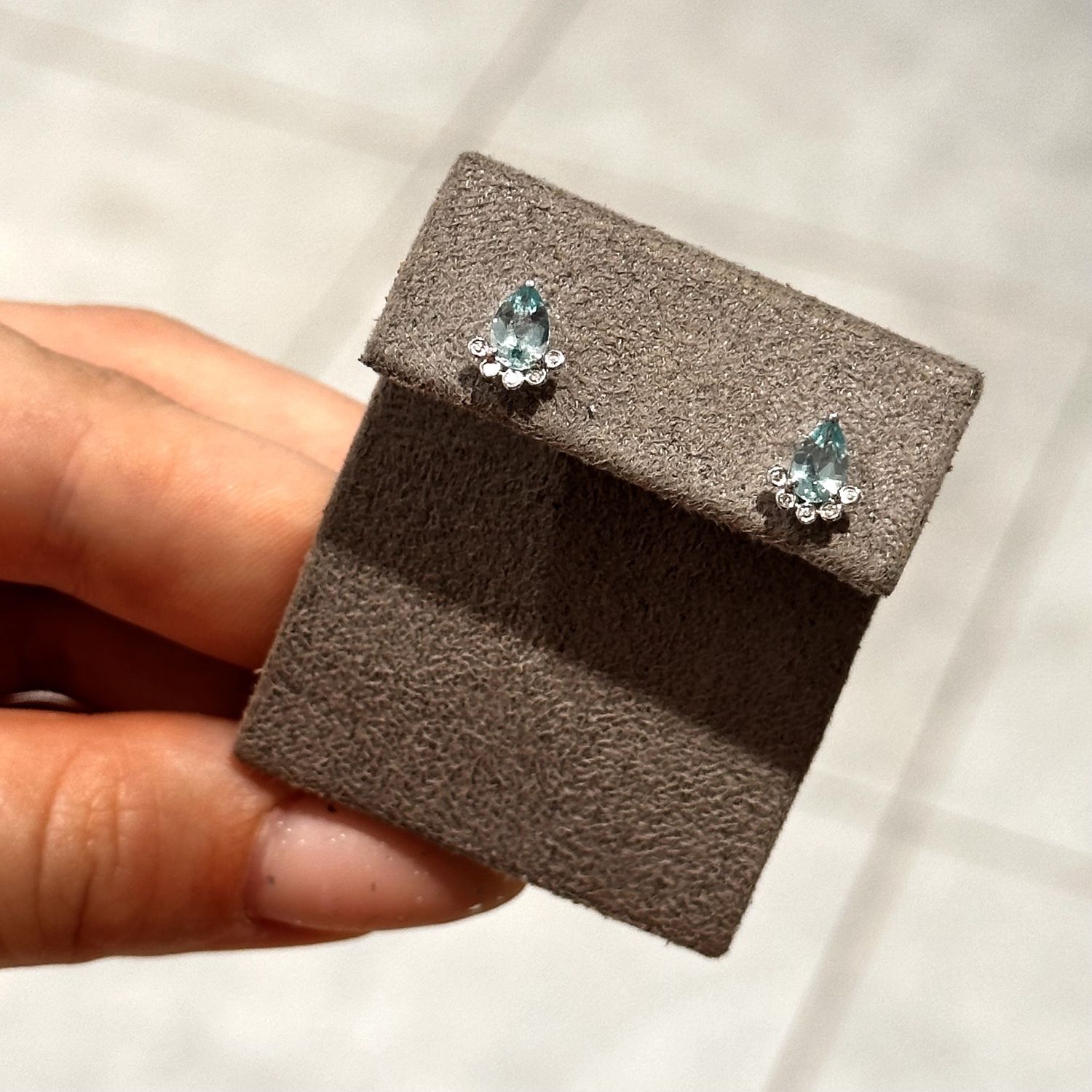 9ct White Gold Blue Apatite Stud Earrings