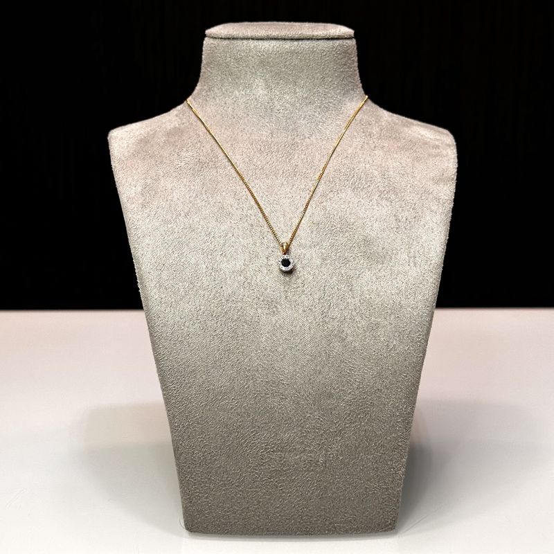 18ct Yellow Gold Sapphire Diamond Cluster Pendant