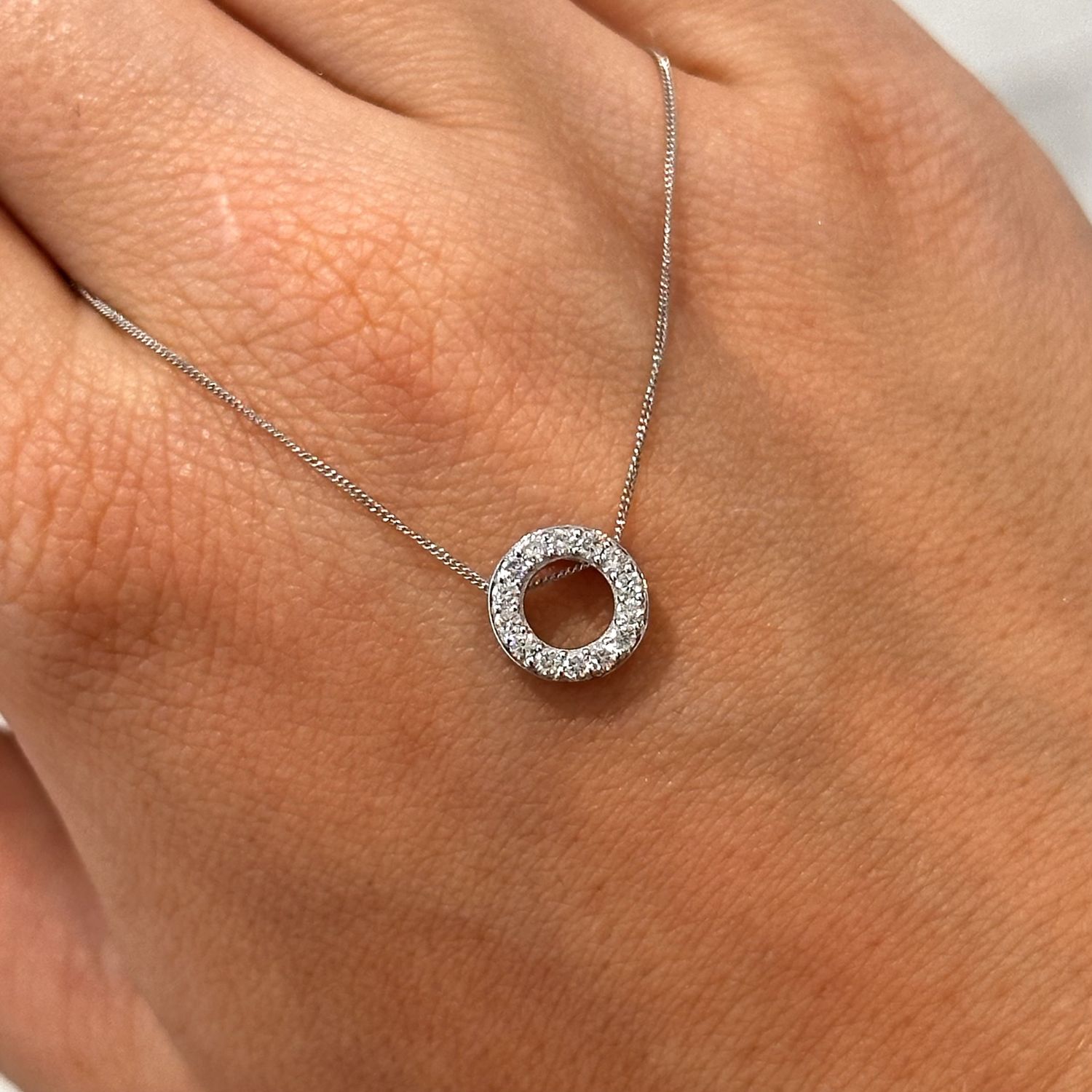 9ct White Gold Open Circle Pendant