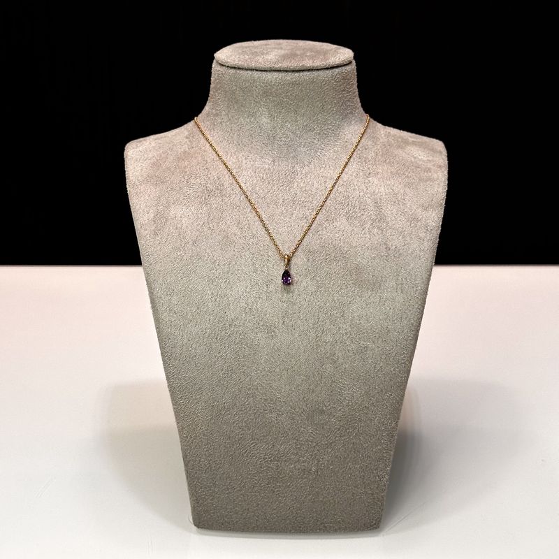 9ct Yellow Gold Pear Shape Amethyst Pendant