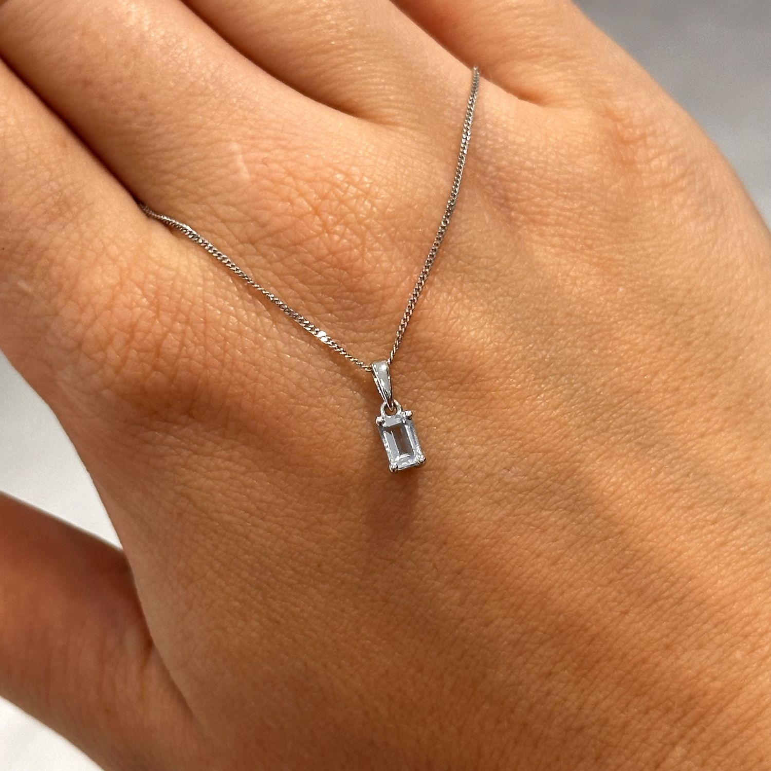9ct White Gold Aquamarine Octagon Pendant 0.23ct