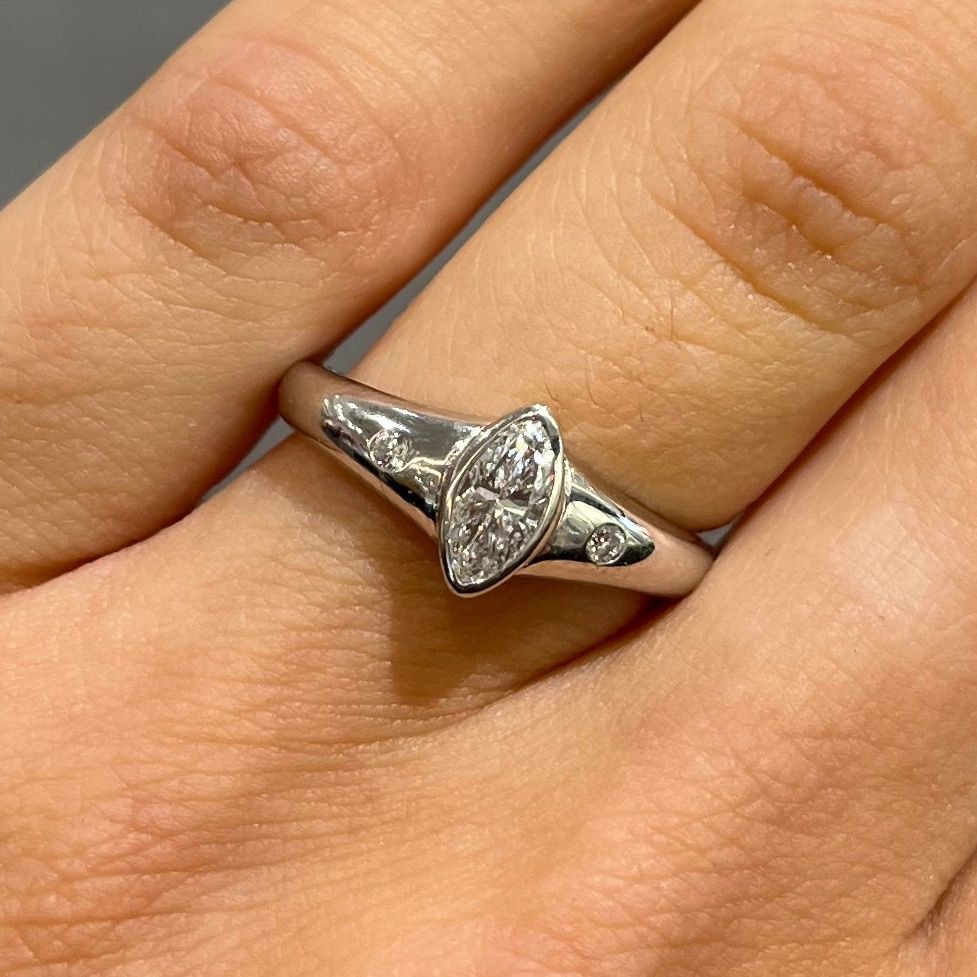 Pre-Owned 18ct White Gold 0.47ct H Si1 Diamond Marquise Cut Ring