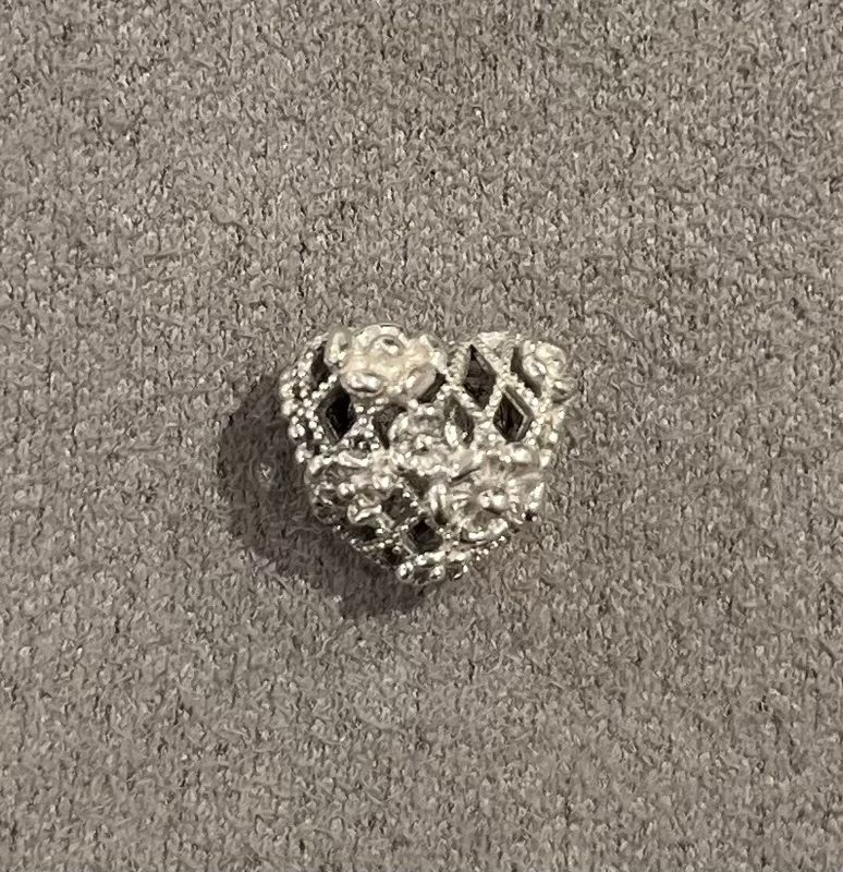 Pre-Owned Pandora Heart Daisy Mummy Charm