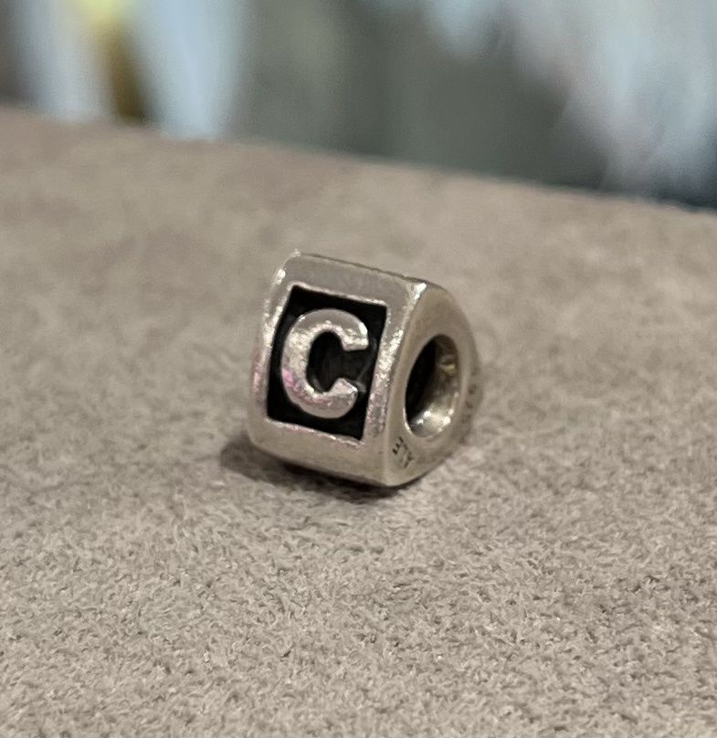 Pre-Owned Pandora &#39;C&#39; Block Charm