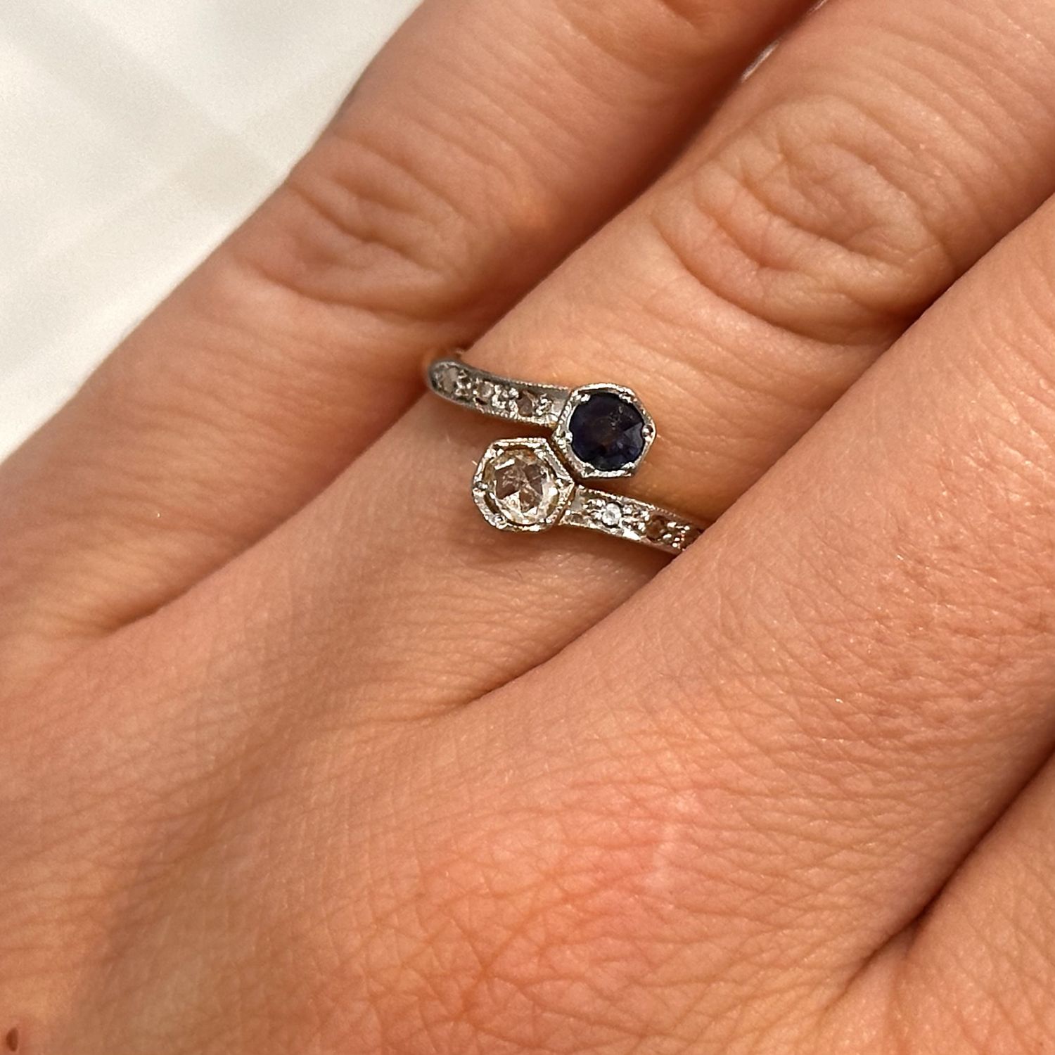 Pre-Owned 18ct Yellow Gold Toi Et Moi Sapphire and Diamond Ring