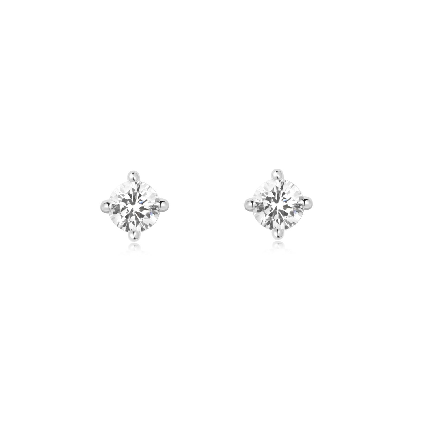 Silver Heart Hunter CZ Solitaire Studs, Metal: Silver