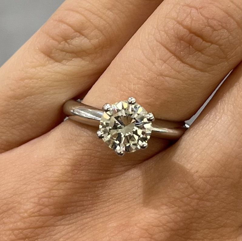Pre-Owned Platinum 1.43ct SI2 Diamond Solitaire Ring