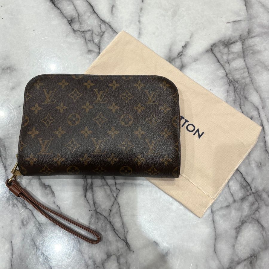 Pre-Owned Louis Vuitton Pochette Orsay in Monogram Canvas