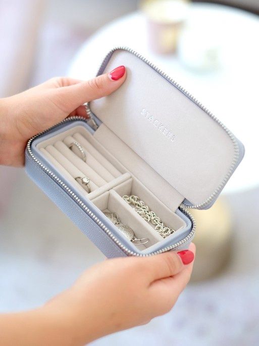 Lavender Medium Zipped Travel Jewellery Box