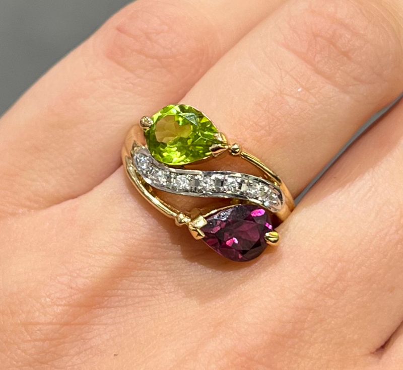 Pre-Owned 18ct Yellow Gold Garnet, Peridot &amp; Diamond Crossover Ring