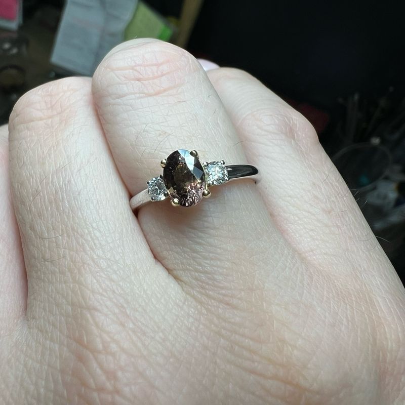 18ct White Gold Colour-Change Sapphire &amp; Diamond Three Stone Ring