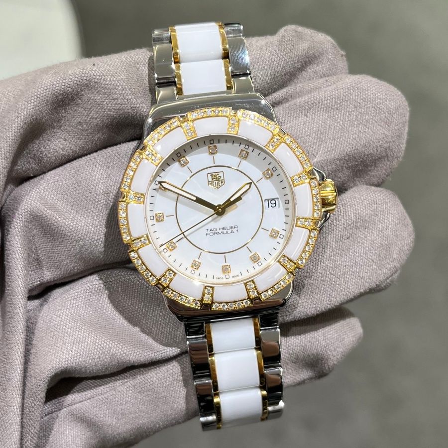 Pre-Owned Tag Heuer Formula 1 White Ceramic Ladies Quartz Watch WAH1221