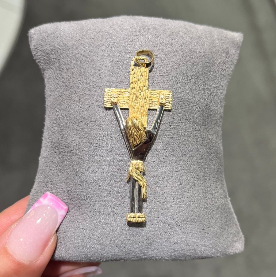 Pre-Owned 18ct Bi-Colour Gold Crucifix