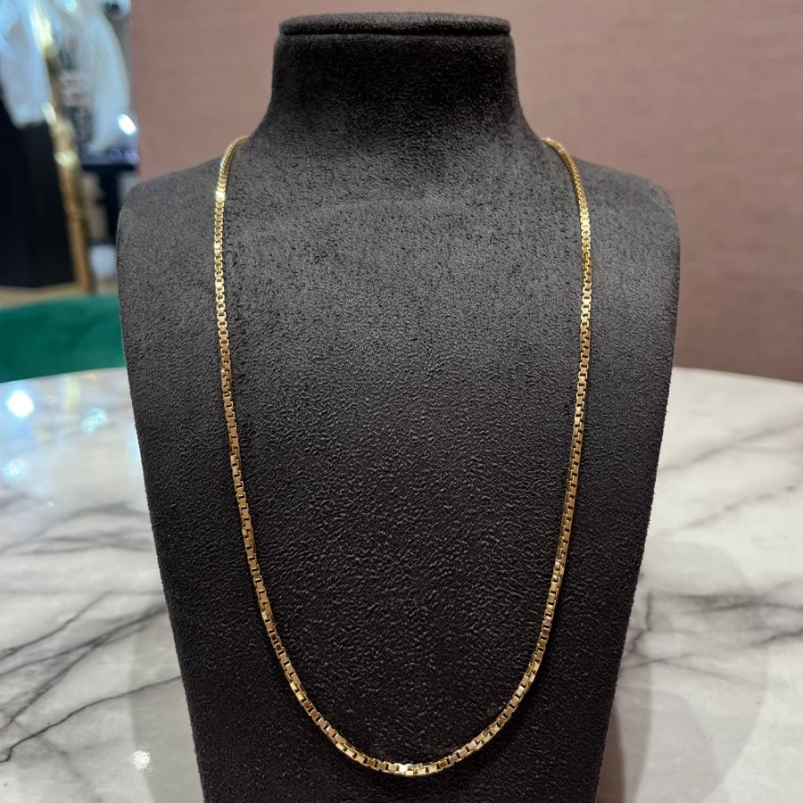 Pre-Owned 9ct Yellow Gold 22” Box Chain 12.5g