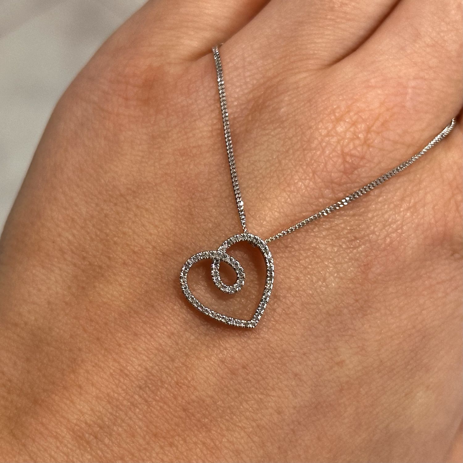 Pre-Owned 9ct White Gold 0.10ct Diamond Heart Pendant