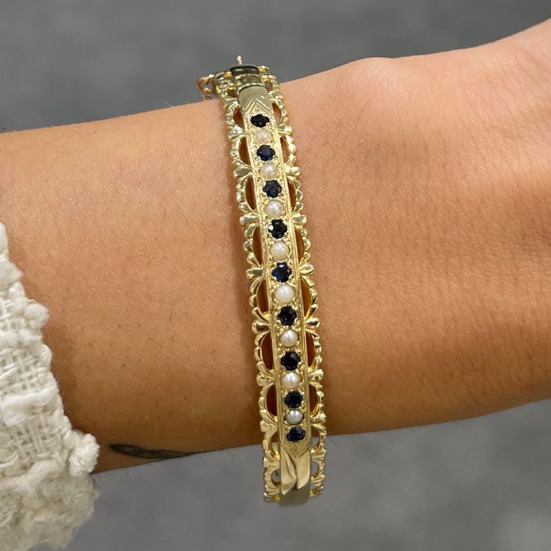 Pre-Owned 9ct Yellow Gold Pearl &amp; Sapphire Bangle