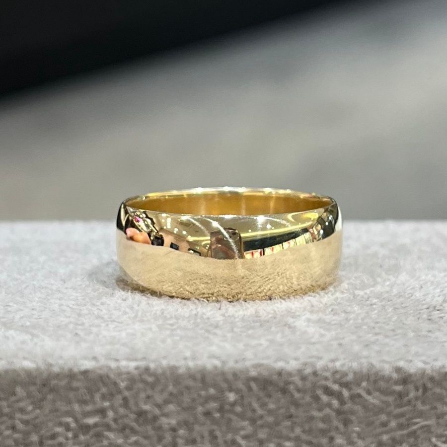 Pre-Owned 9ct Gold 8mm Wedding Band