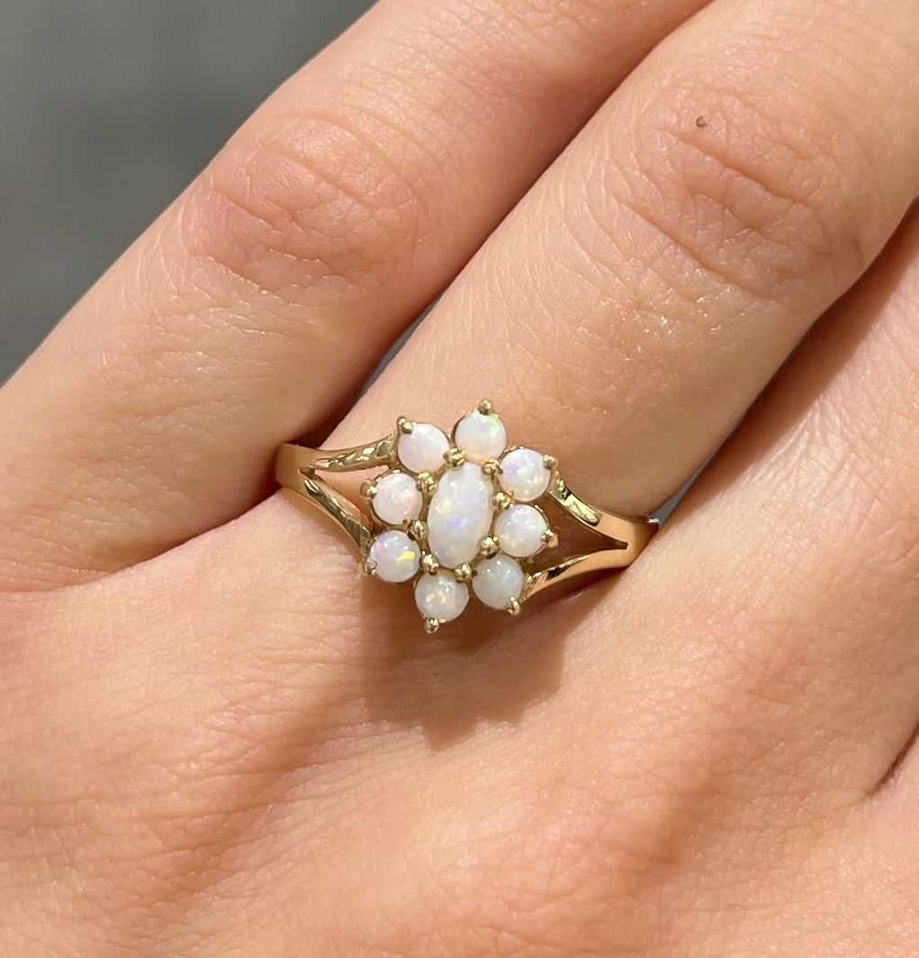 Pre-Owned 9ct Gold Opal Cluster Ring