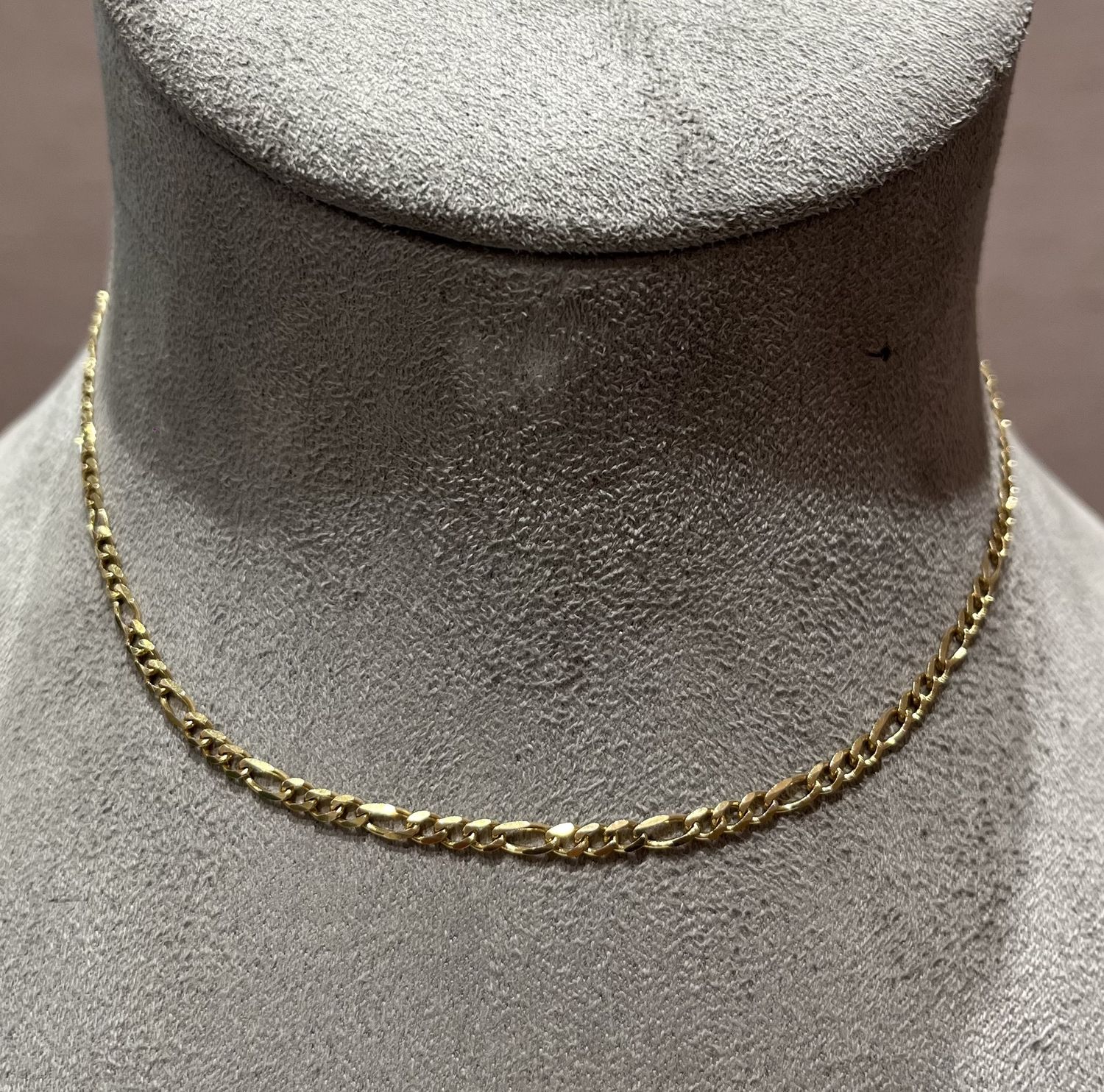 Pre-Owned 9ct Yellow Gold 16” Figaro Chain 5.5g