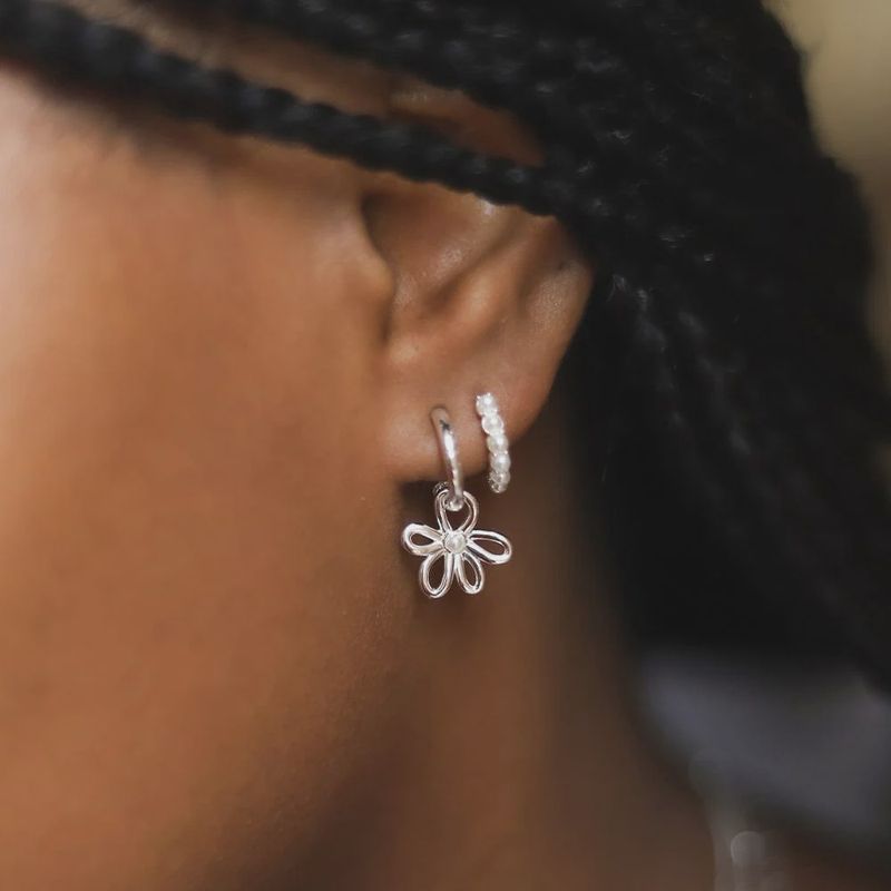 Daisy Bow Drop Earrings