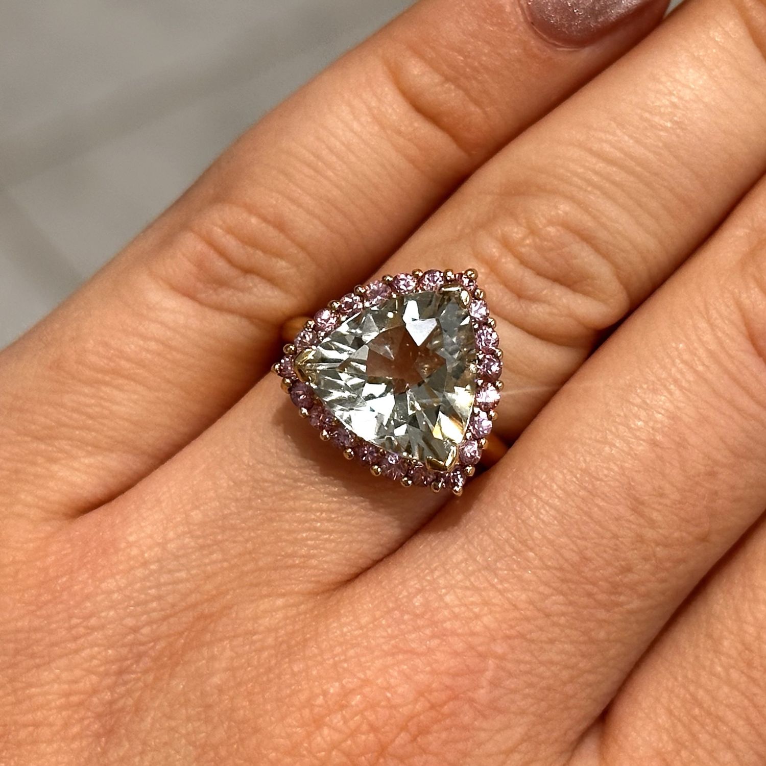 Pre-Owned 9ct Yellow gold Green Amethyst &amp; Pink Topaz Cluster Ring