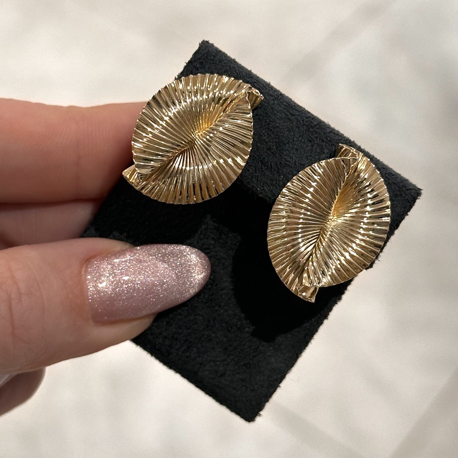 Pre-Owned Tiffany &amp; Co Vintage 14ct Yellow Gold Fluted Twirl Clip on Earrings