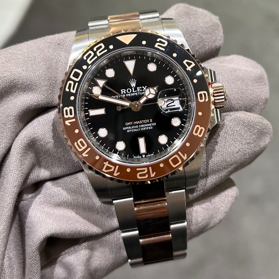 Pre-Owned Rolex Oyster Perpetual GMT Master II &#39;Rootbeer&#39; 126711CHNR