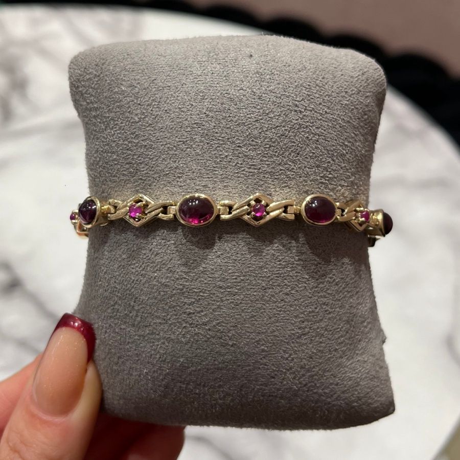 Pre-Owned 9ct Yellow Gold Caberchon Ruby &amp; Amethyst Bracelet