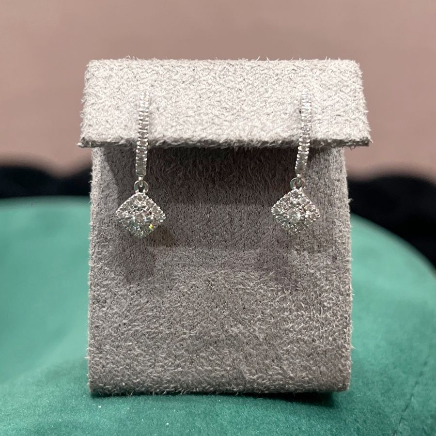 Pre-Owned 9ct White Gold 0.33ct Diamond Drop Earrings
