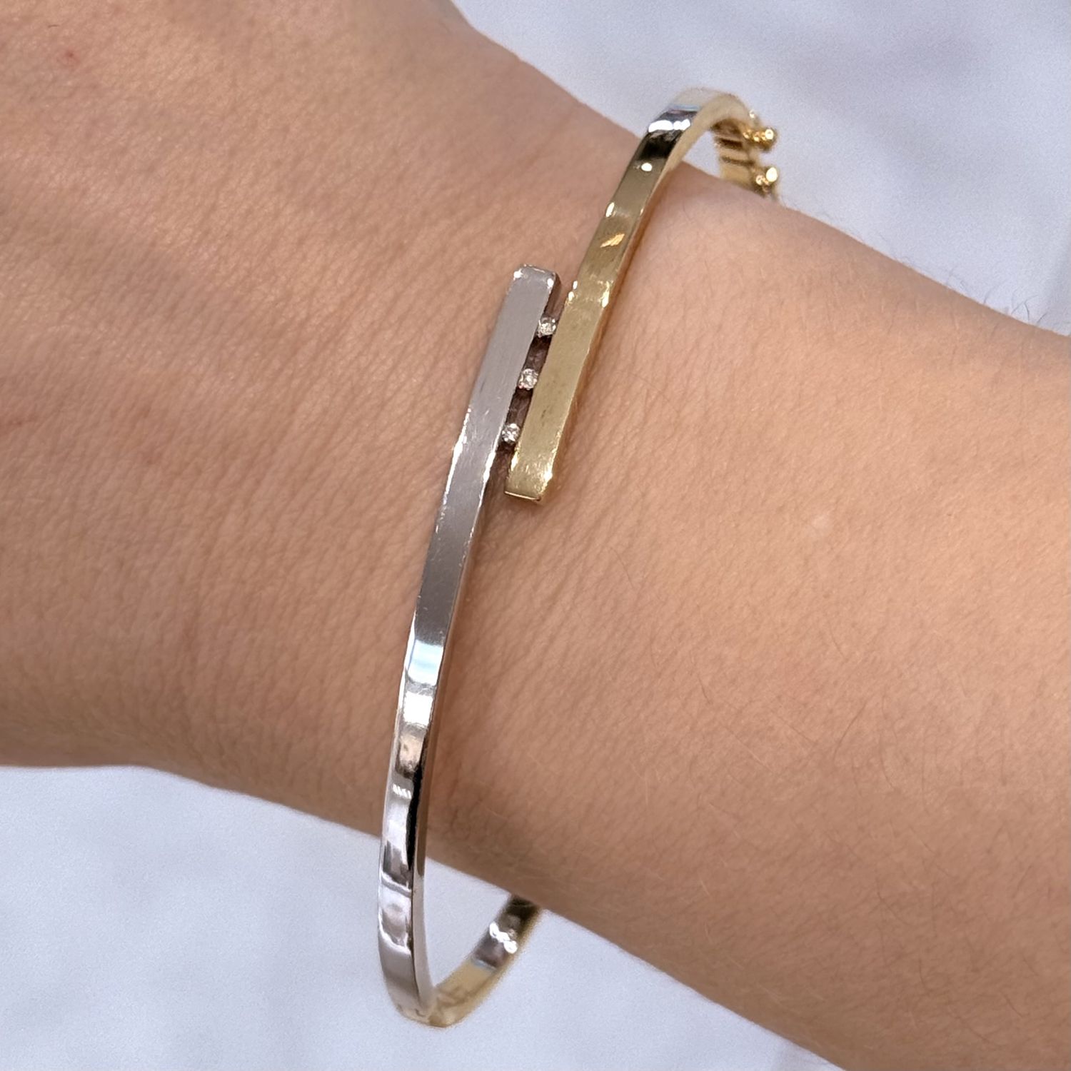 Pre-Owned 9ct Yellow &amp; White Gold Trilogy Diamond Hinged Bangle