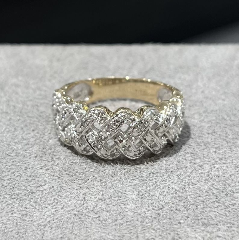 Pre-Owned 9ct Yellow Gold Diamond Set Band Ring