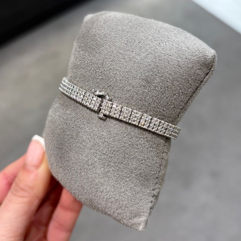 Pre-Owned 18ct White Gold 2.98ct 3 Row Diamond Tennis Bracelet