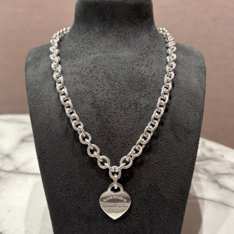 Pre-Owned Tiffany &amp; Co Silver Heart Tag Choker