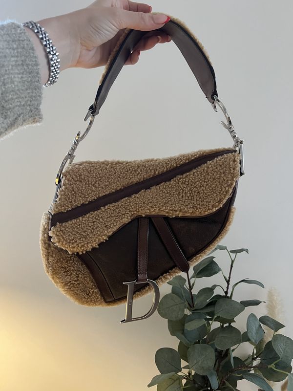 Pre-Owned Dior Shearling &amp; Leather Saddle Bag