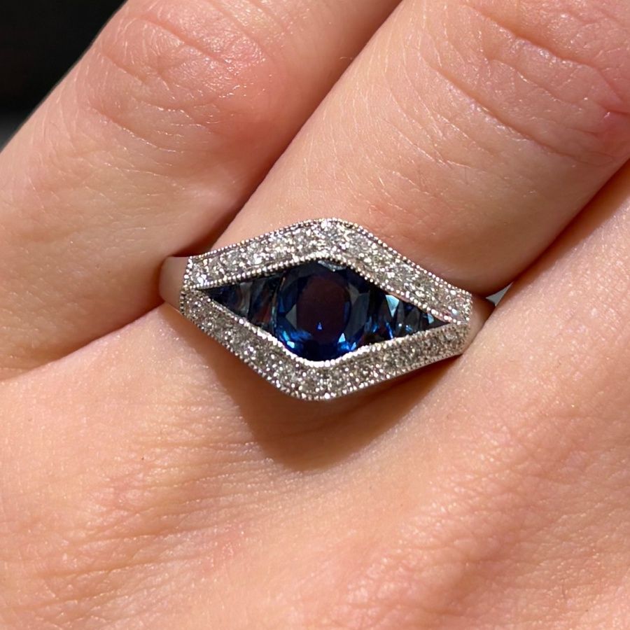 Pre-Owned 18ct White Gold Vintage Style 1.10ct Sapphire &amp; 0.13ct Diamond Ring