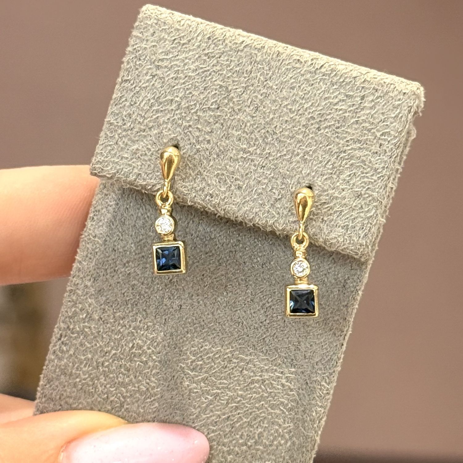 Pre-Owned 9ct Yellow Gold 0.64ct Sapphire &amp; 0.06ct Diamond Stud Earrings