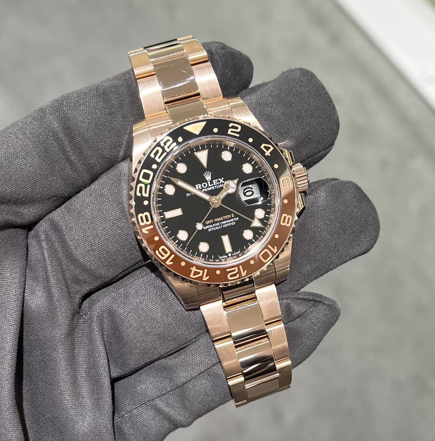 Pre-Owned Rolex Oyster Perpetual 18ct Gold GMT II ‘Rootbeer’ 126715CHNR