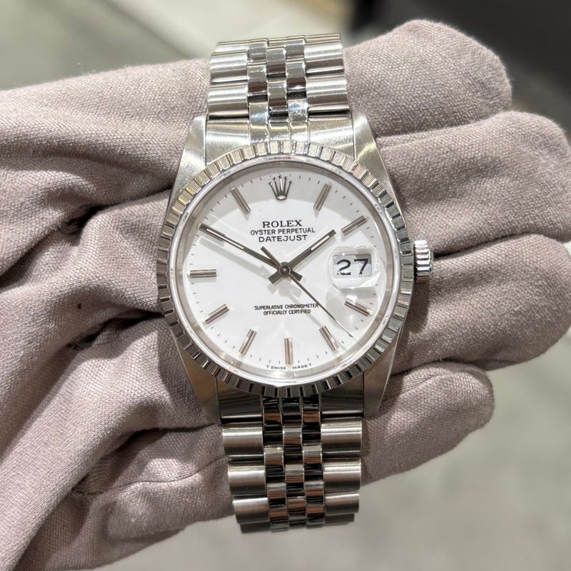 Pre-Owned Rolex Oyster Perpetual 36mm Datejust 16220