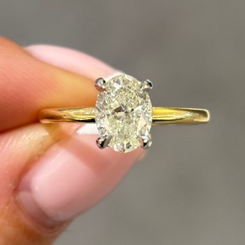 18ct Yellow Gold 1.20ct Natural Oval Diamond Solitaire J SI2
