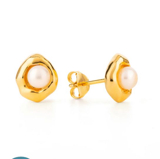 Lava Studs with Inset Pearl Gold Plated