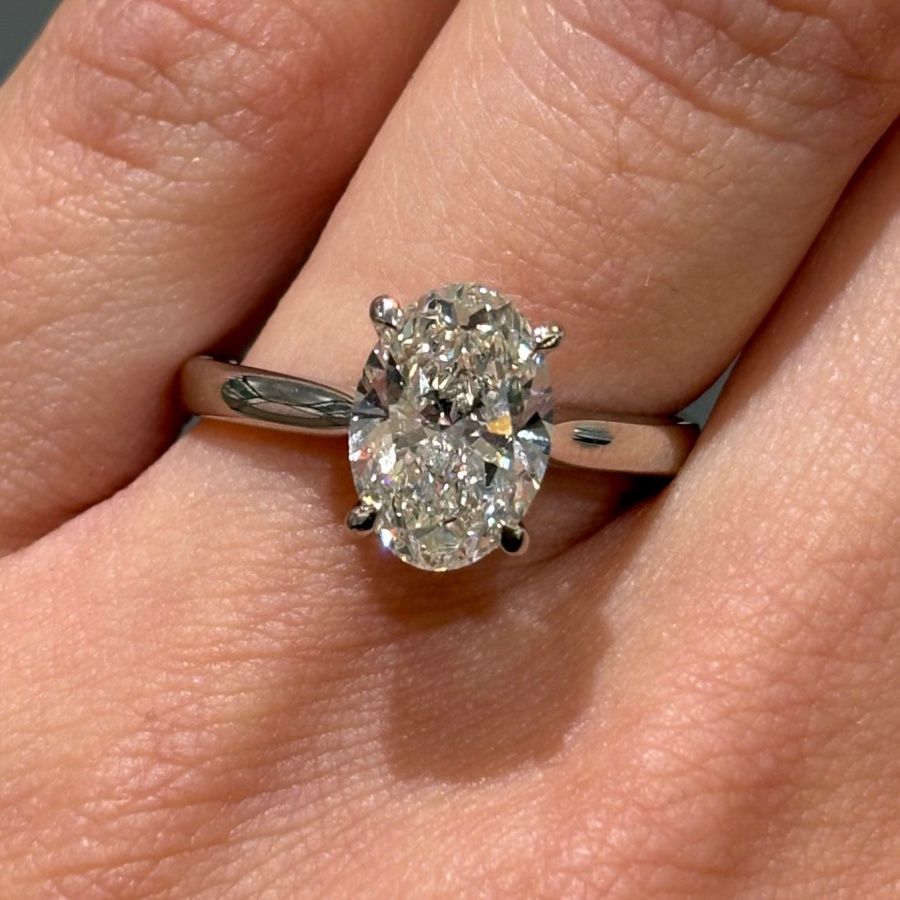 Platinum 2.07ct G VS1 Oval Cut Lab Grown Diamond Solitaire Ring