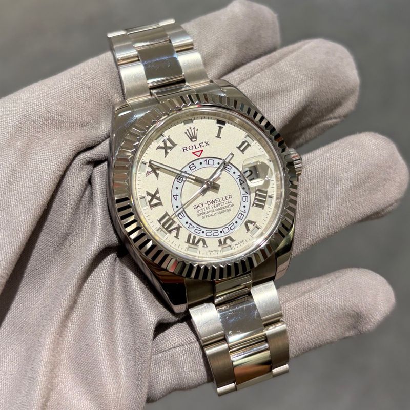 Pre-Owned Rolex Oyster Perpetual 18ct White Gold Sky-Dweller Automatic Gents Watch M326939