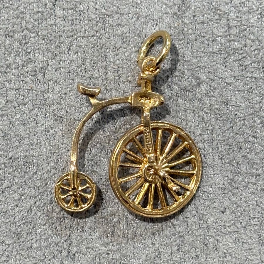 Pre-Owned 9ct Yellow Gold Penny Farthing Bicycle Charm 1.7g