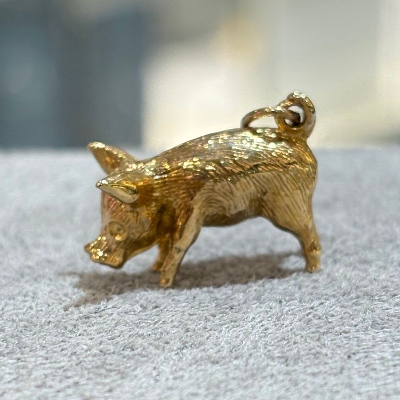 Pre-Owned 9ct Yellow Gold Pig Charm 3.3g