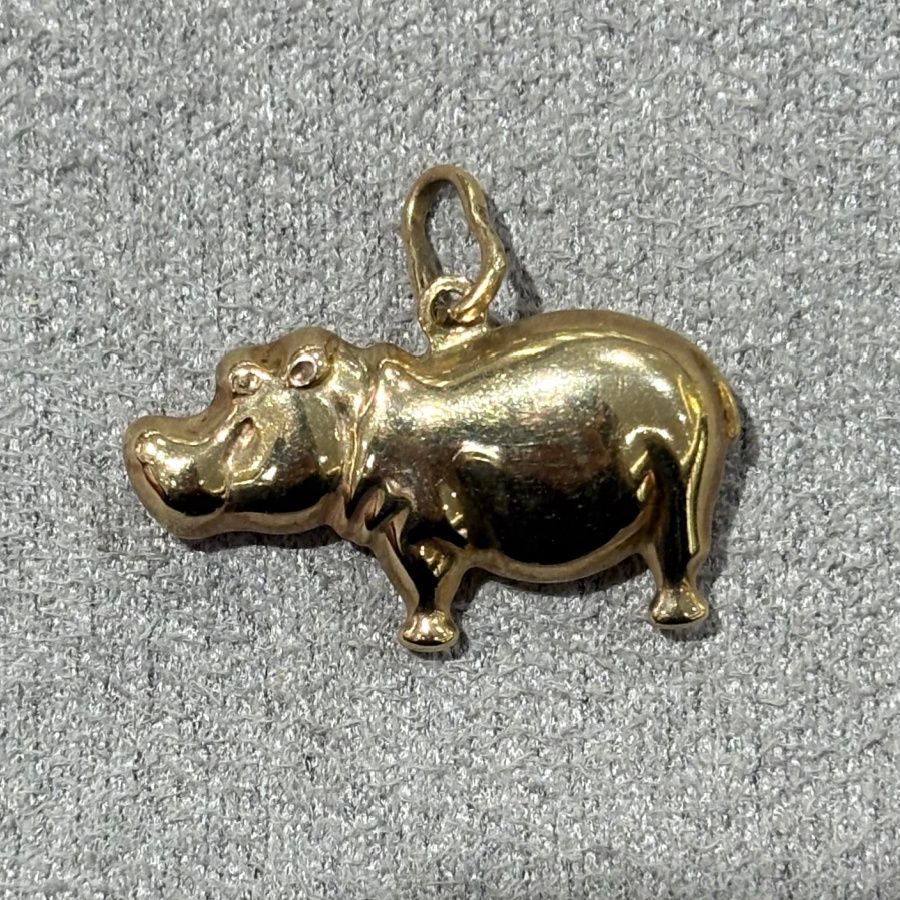 Pre-Owned 9ct Yellow Gold Hippo Charm