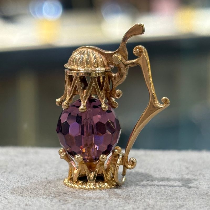 Pre-Owned 9ct Yellow Gold Vintage  Purple Crystal Water Pitcher Charm