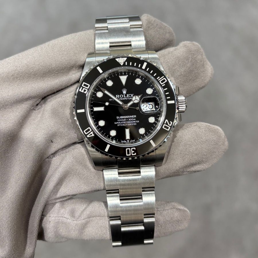 Pre-Owned Rolex Submariner Date 126610LN