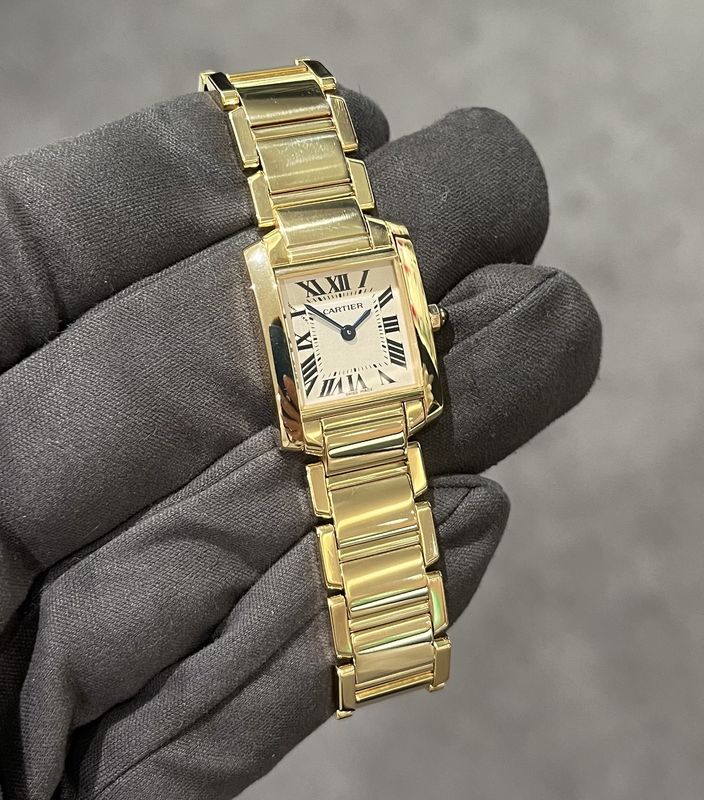 Pre-Owned 18ct Yellow Gold Cartier Tank Française Quartz Watch 2385 W50002N2