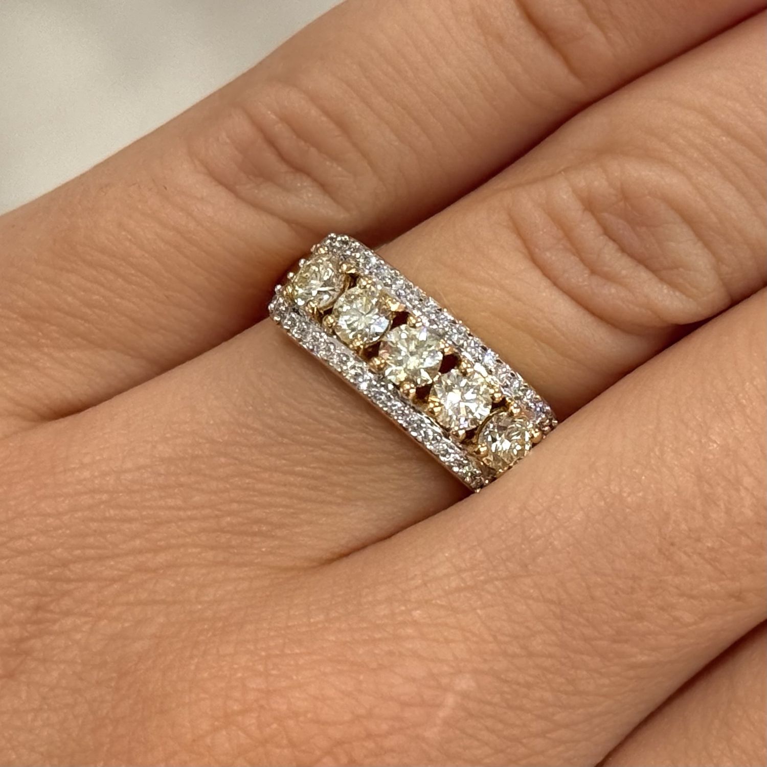 Pre-Owned 18ct Yellow Gold 1.18ct Yellow &amp; White Diamond Eternity Ring