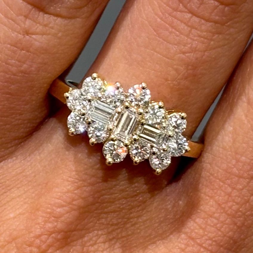 Pre-Owned 18ct Yellow Gold 0.82ct Diamond Cluster Ring